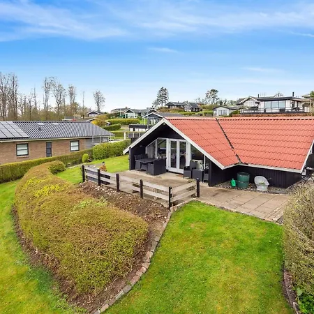 Ferienhaus Anu - 400m From The Sea By Interhome
