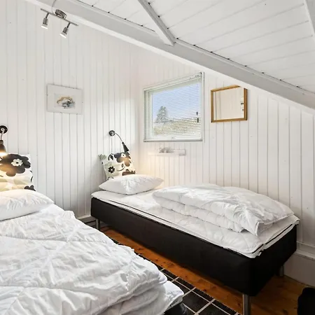 Ferienhaus Anu - 400m From The Sea By Interhome *