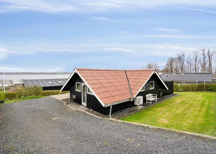 Holiday home Anu - 400m From The Sea By Interhome *